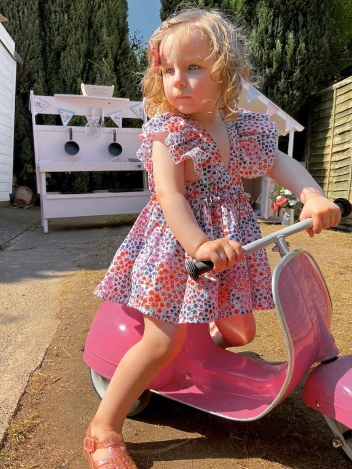 Primo Classic Ride On Scooter Outdoor Play Amboss Toys