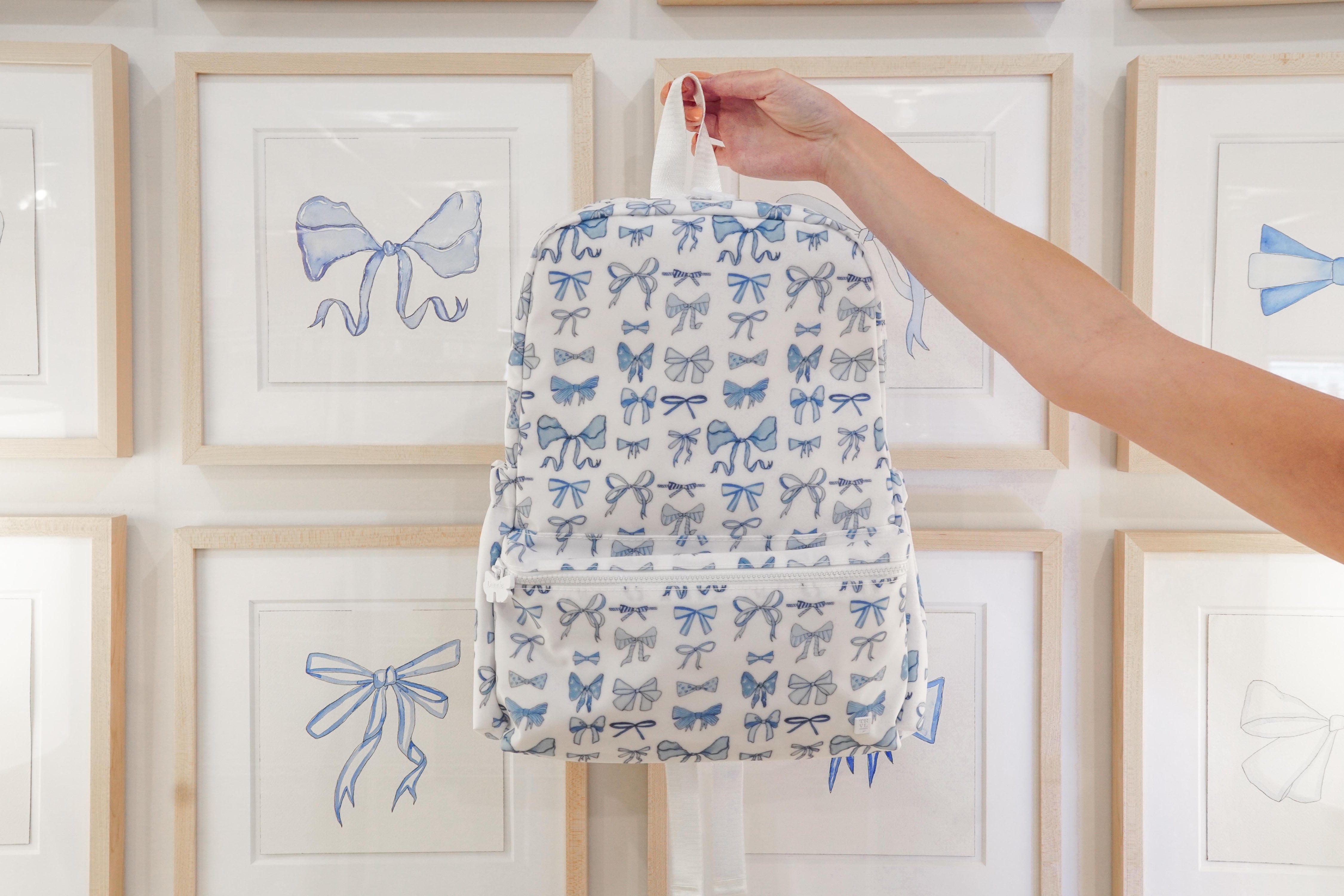 backpack trvl bow collection