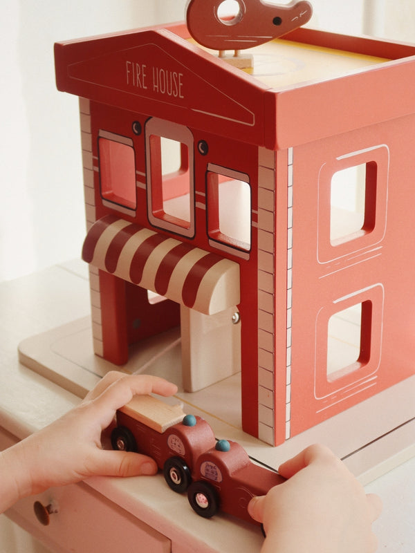 Wooden Fire Station Pretend Play Konges Sløjd