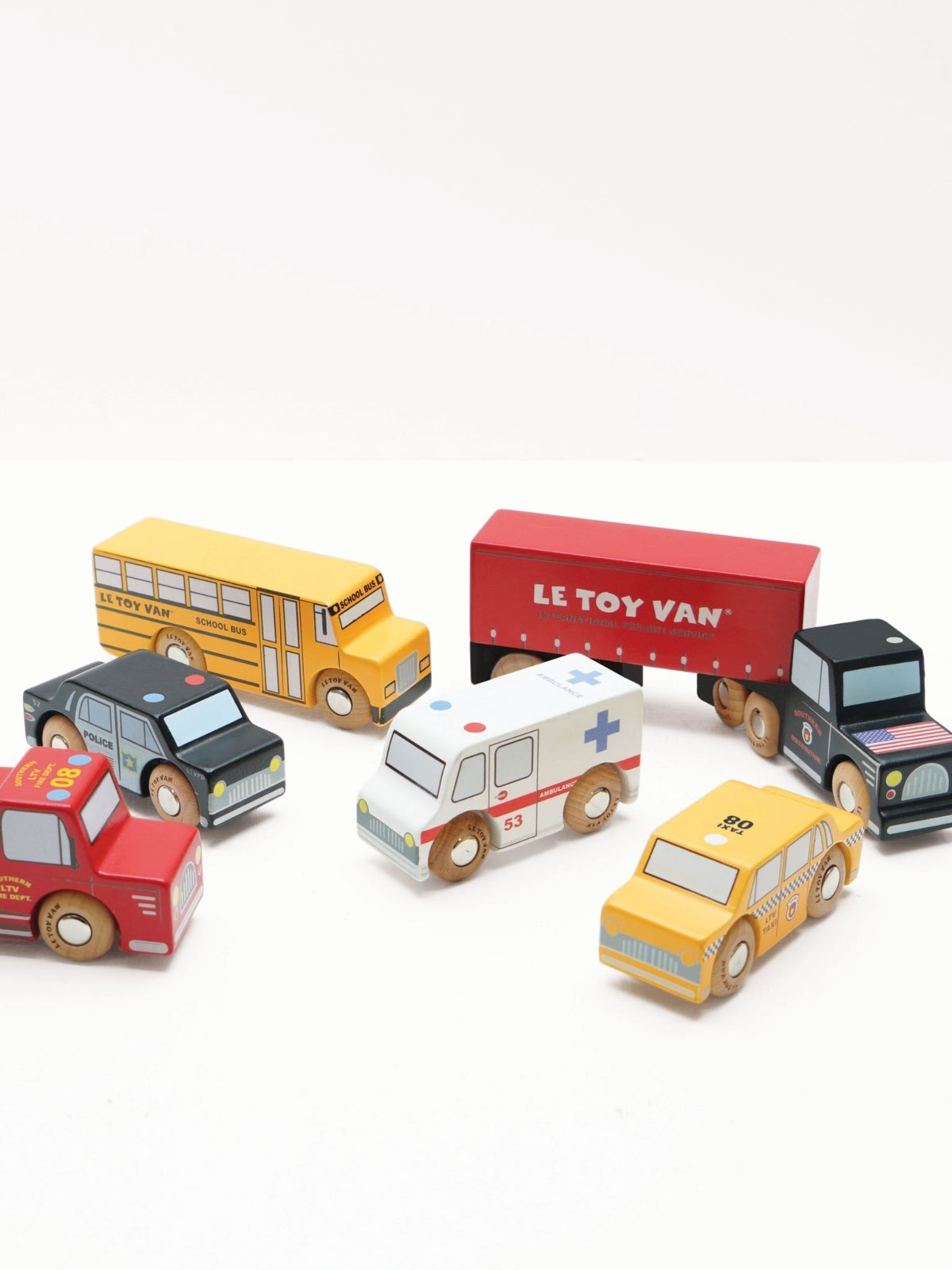 Wooden New York Toy Car Set Vehicles Le Toy Van