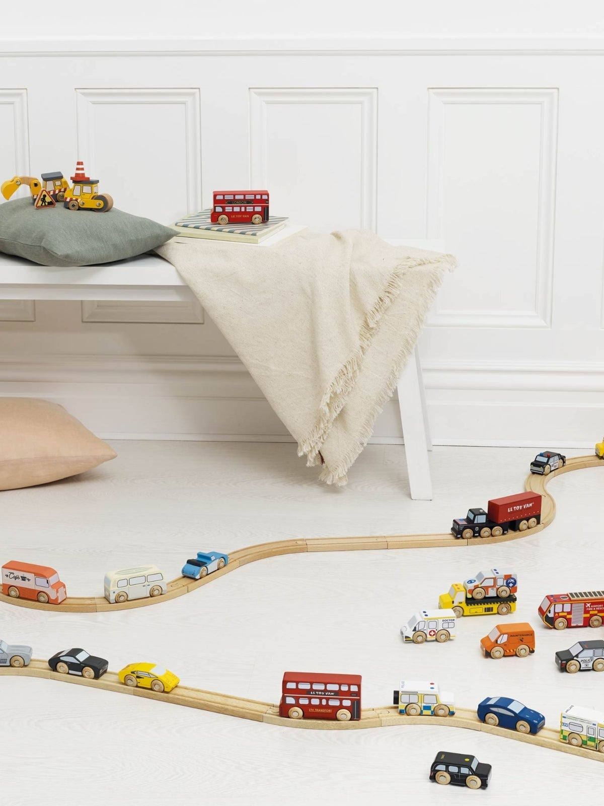 Wooden Vintage Toy Car Set Vehicles Le Toy Van