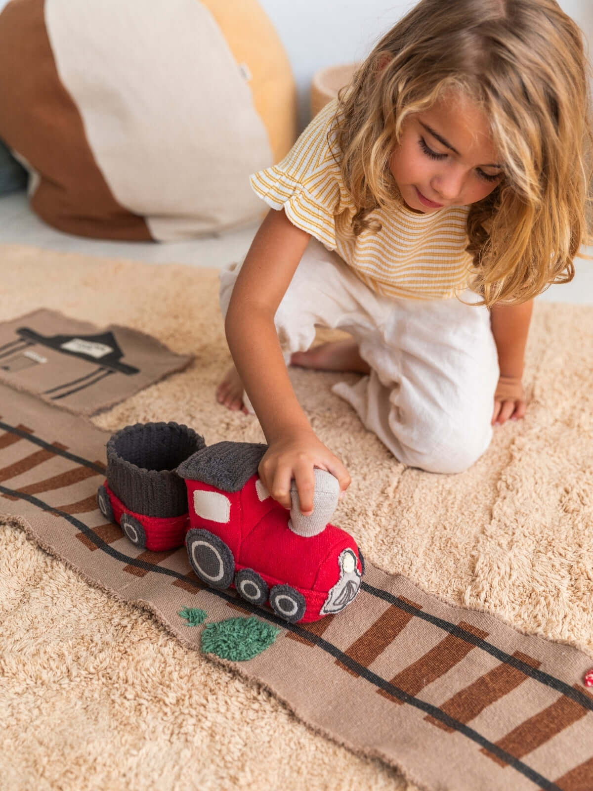 Ride & Roll - Train Pretend Play Lorena Canals