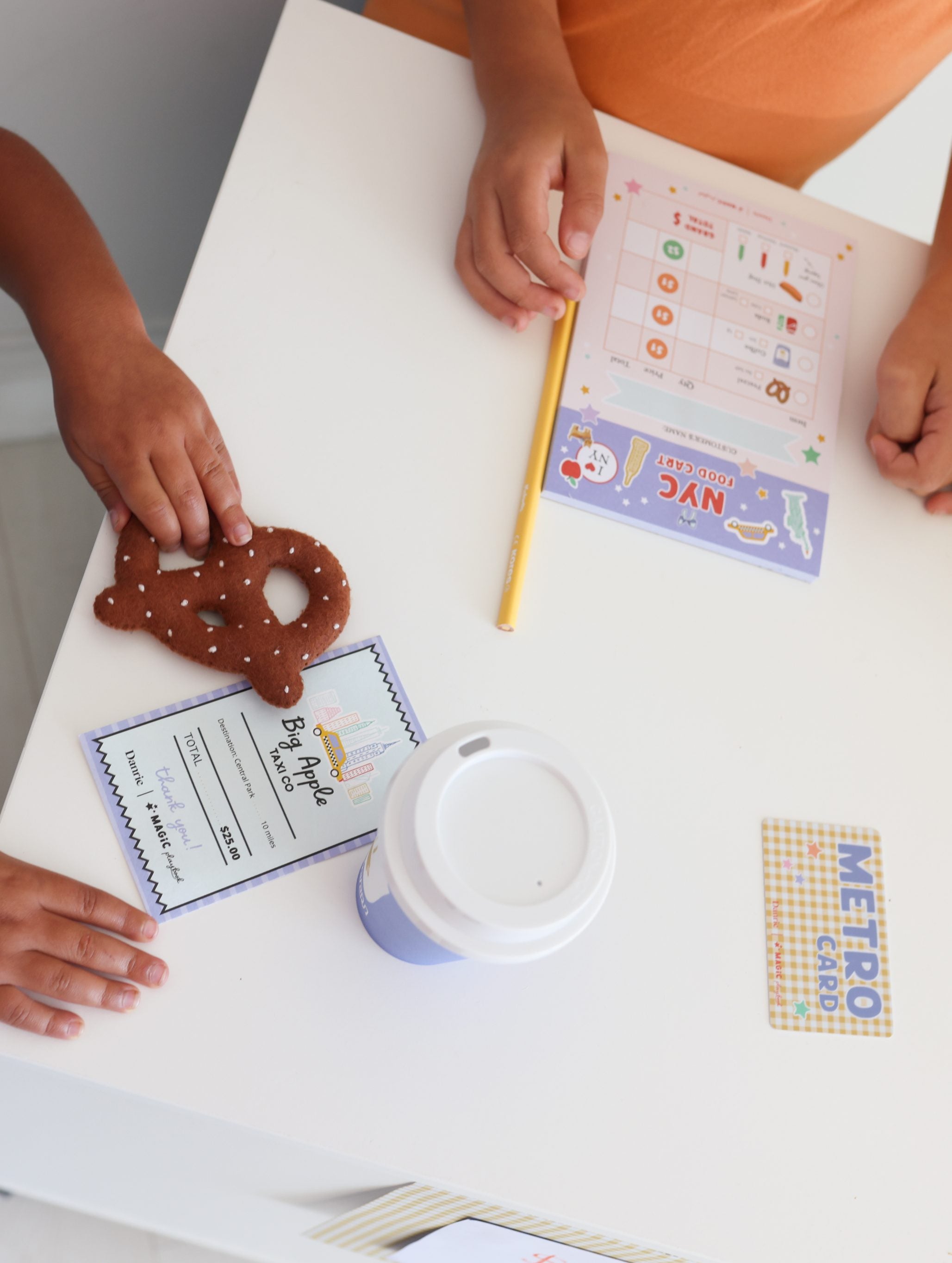 New York City Play Kit Pretend Play Magic Playbook x Danrie