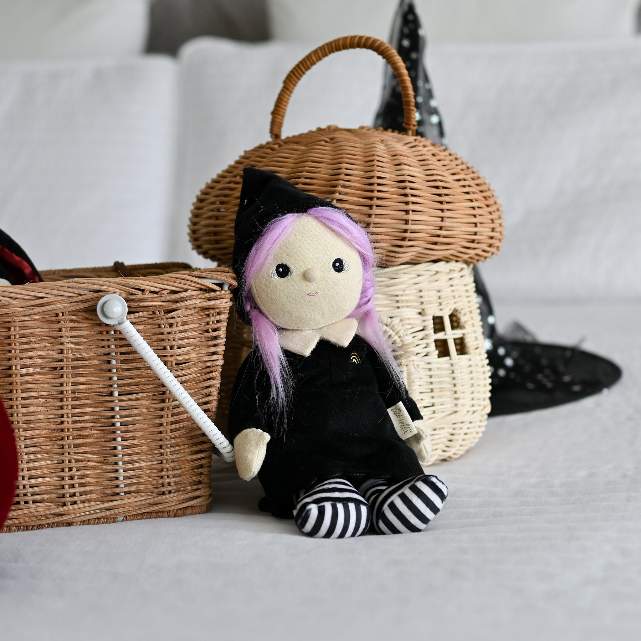 olli ella dinky dunkum willa witch plush