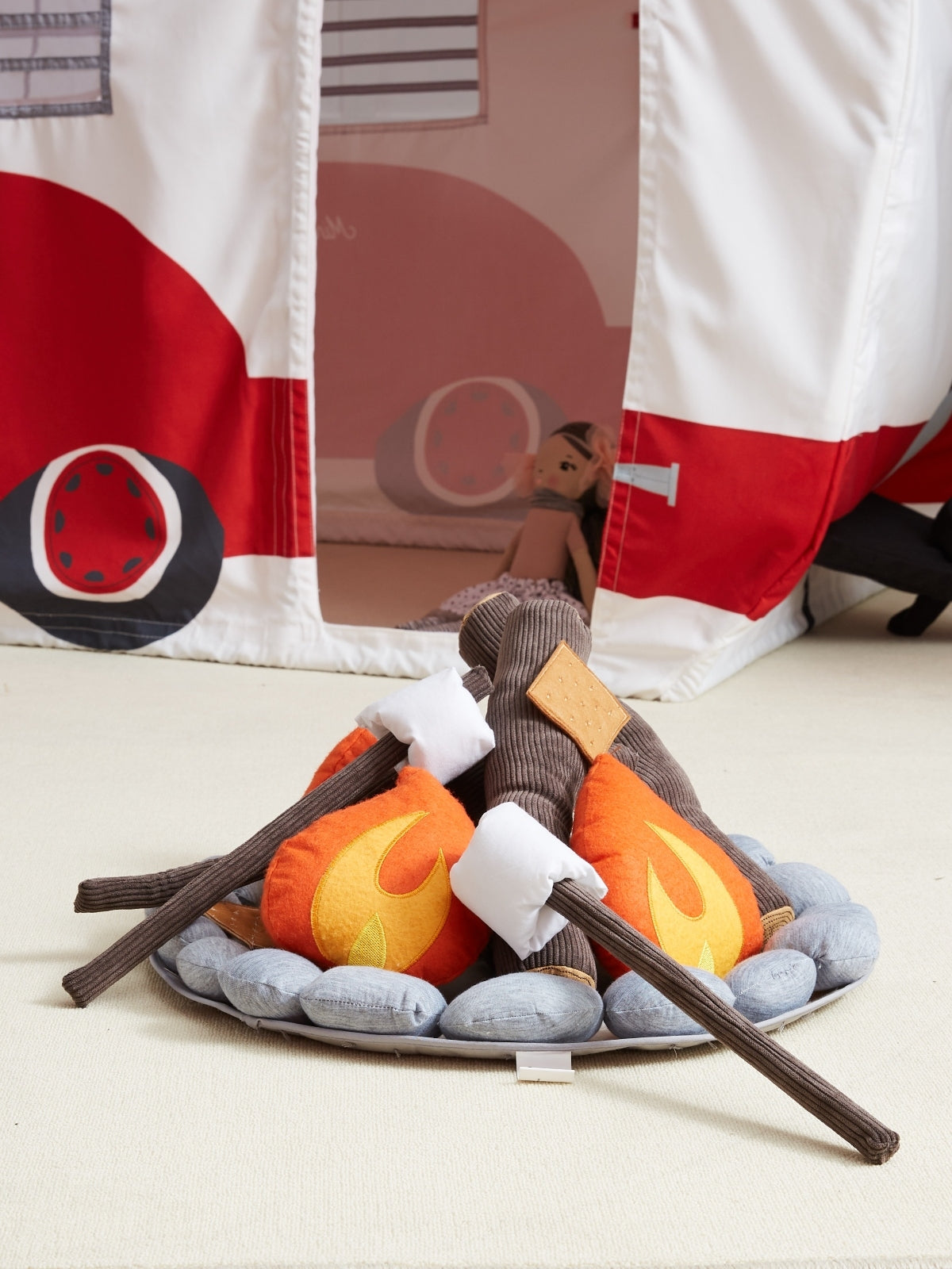 Campout Campfire & S'mores Pretend Play Wonder & Wise