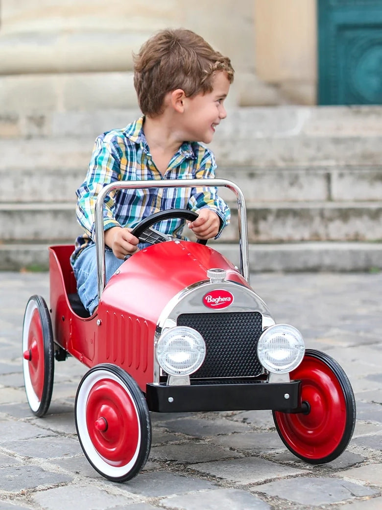 Ride-On Classic Pedal Car Outdoor Play Baghera