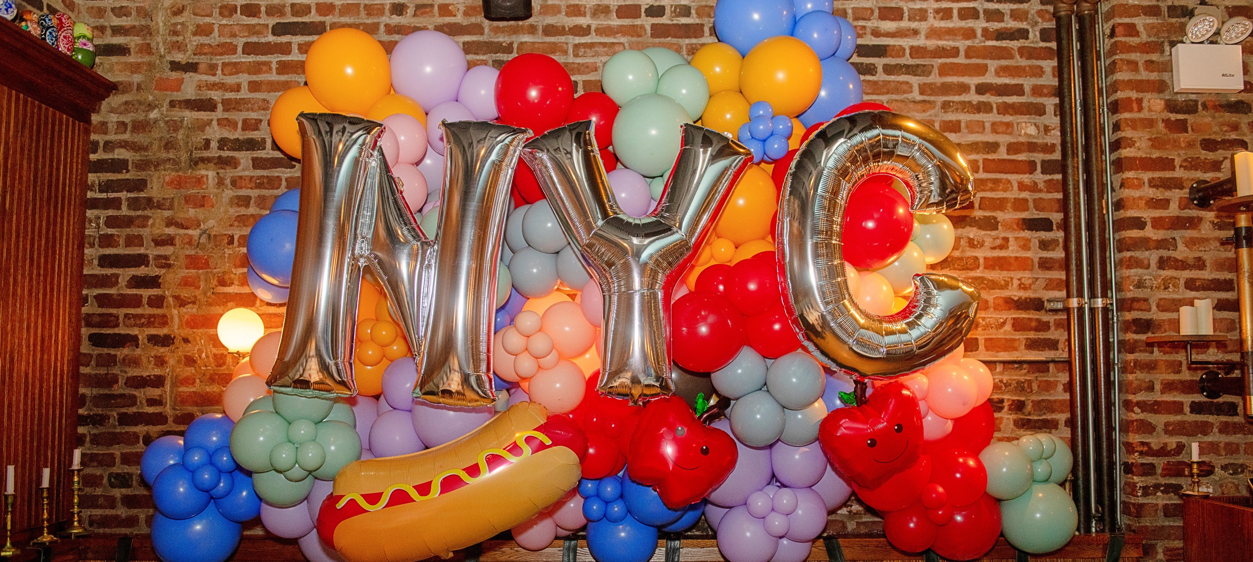 nyc balloon display