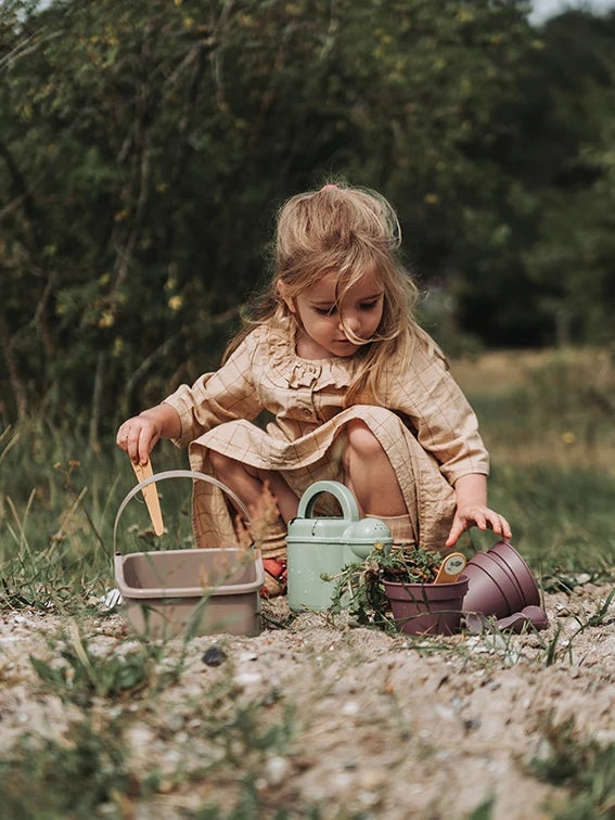 Green Garden Planting Set Outdoor Play Dantoy