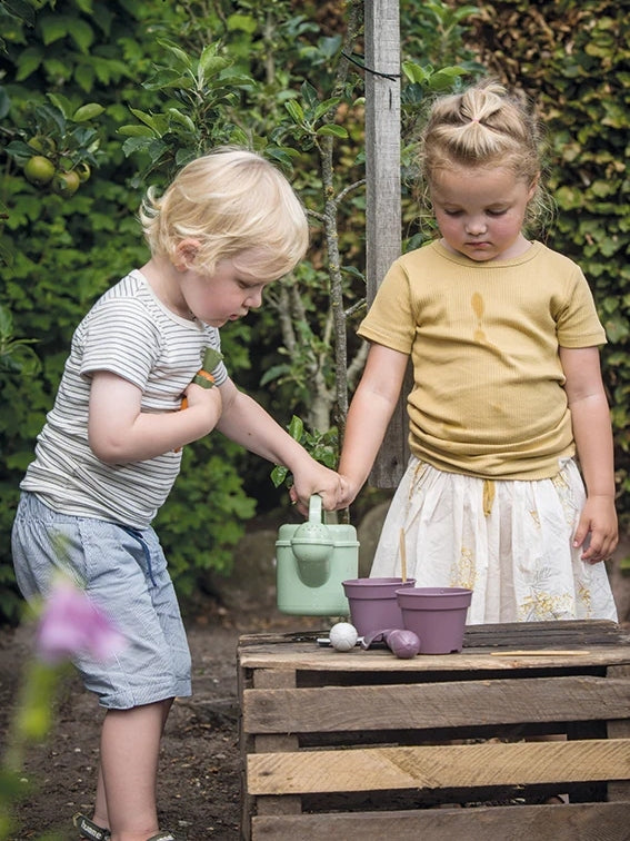 Green Garden Planting Set Outdoor Play Dantoy