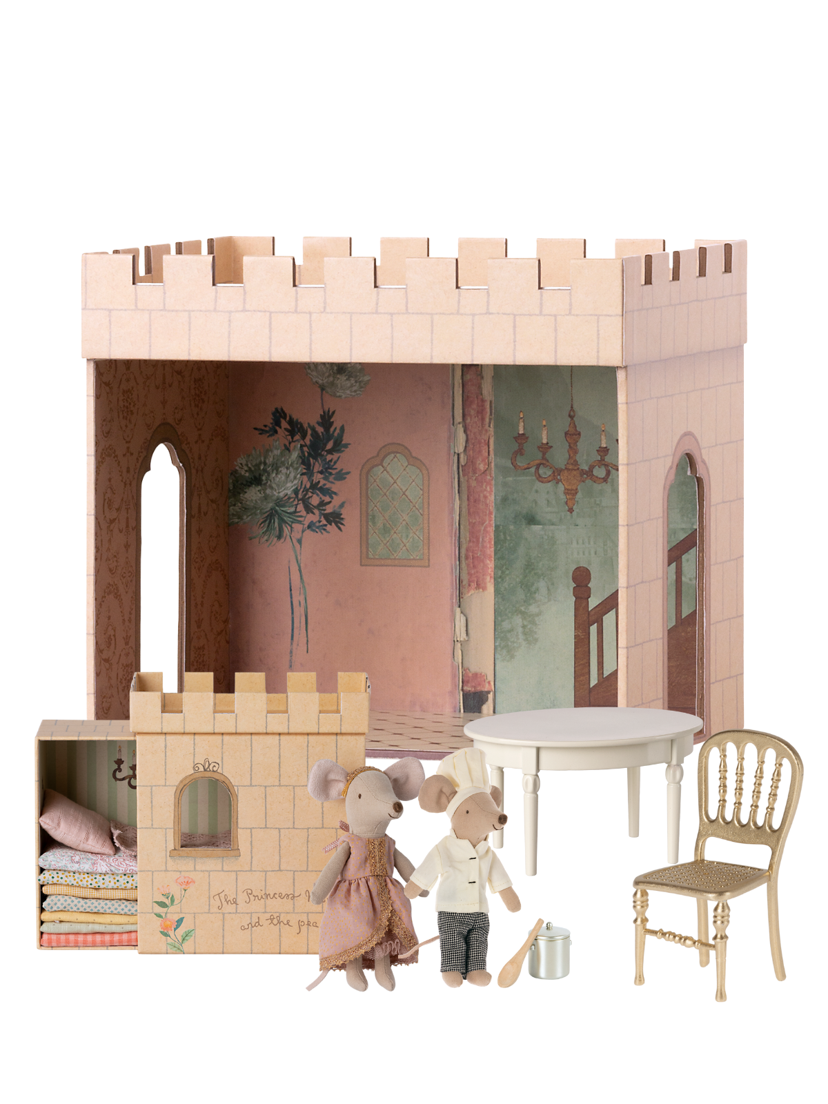 Castle Hall with Chef Mouse and Princess and the Pea Bundle Maileg