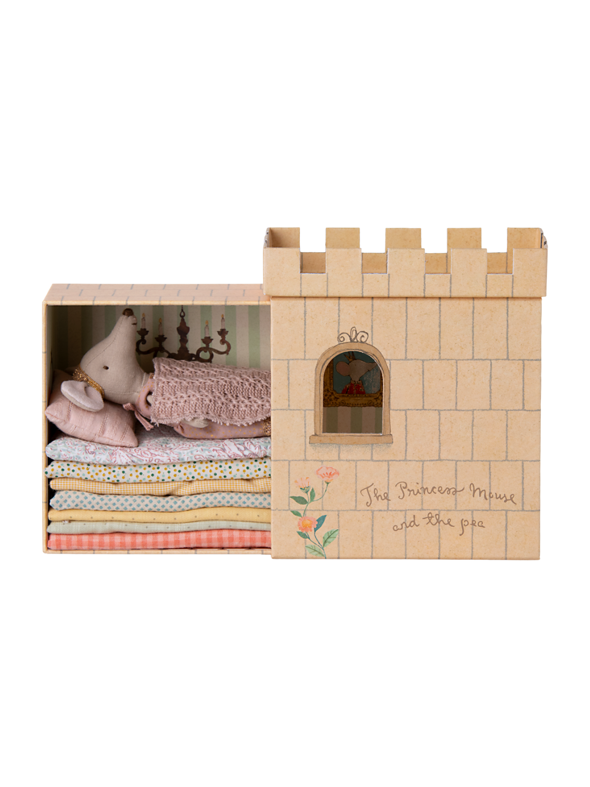 Castle Hall with Chef Mouse and Princess and the Pea Bundle Maileg