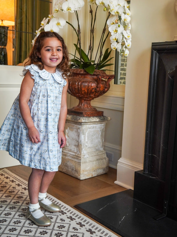 sophie and lucas christmas dress Sophie & Lucas Girls Velvet Christmas Dress with White Petal Collar