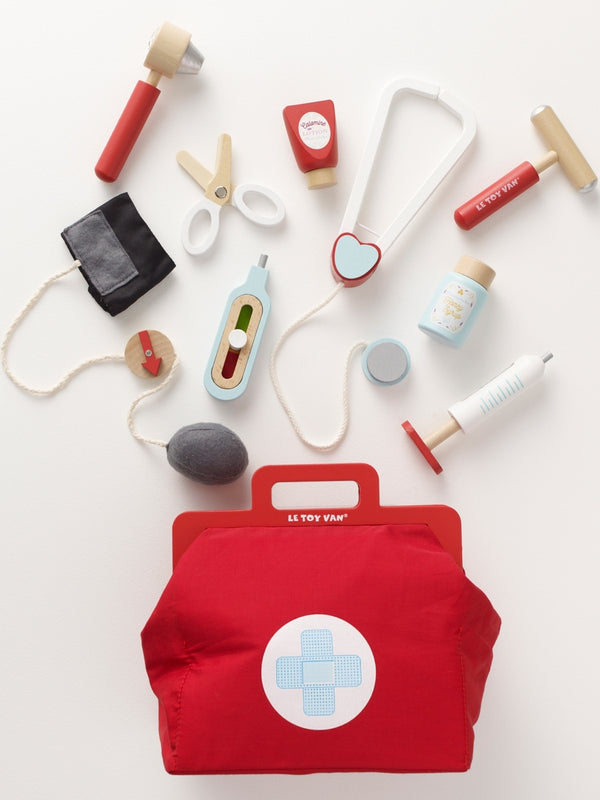 Vintage Doctor Roleplay Kit Pretend Play Le Toy Van   