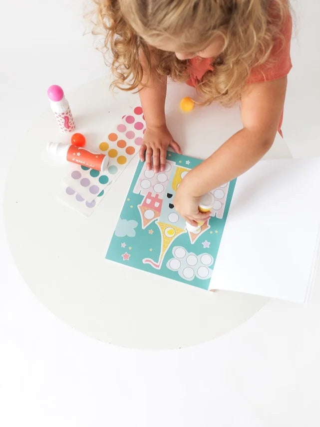 Activity Kit - Oh So Whimsical Dot Arts & Crafts Magic Playbook   
