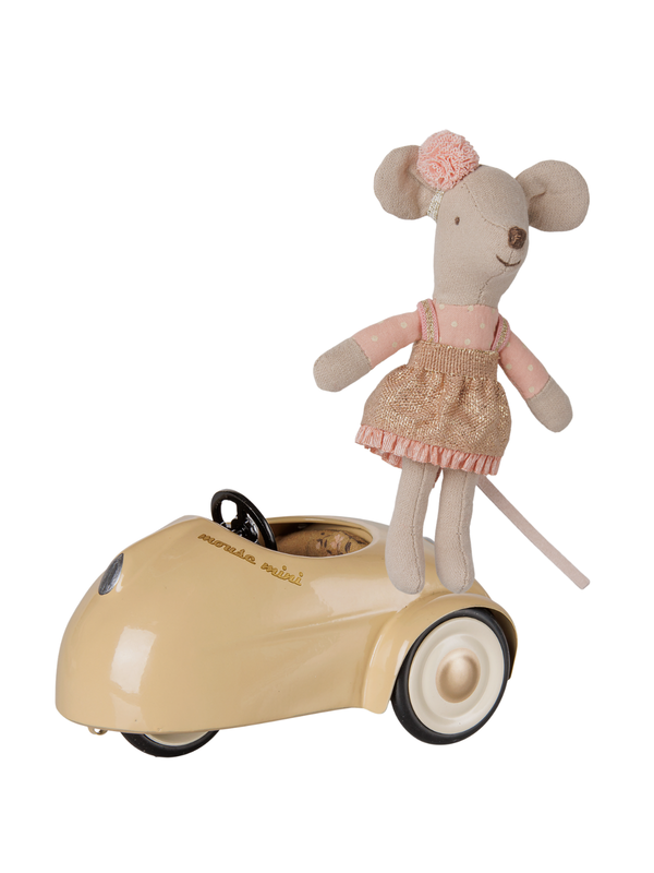 Car with Driver Mouse, Little Sister Pretend Play Maileg