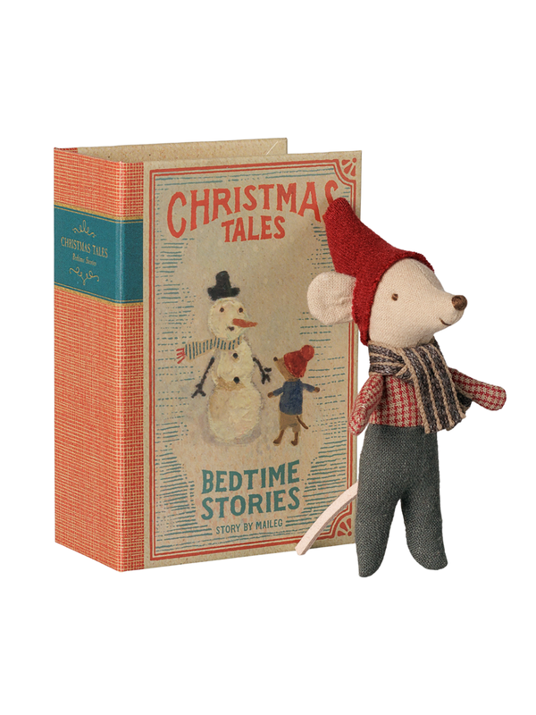 Christmas Mouse, Baby in Book