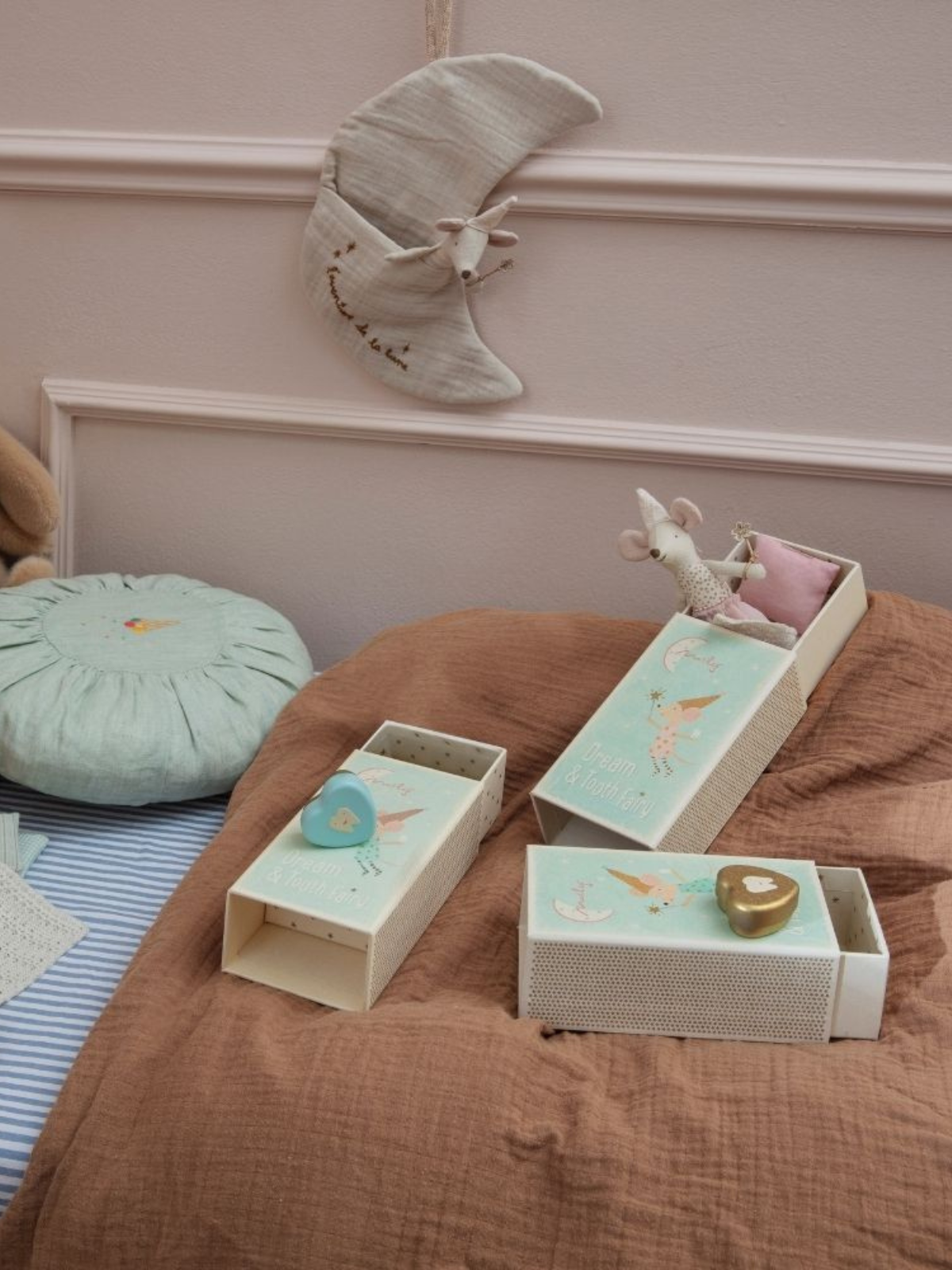 Tooth Fairy Mouse in Matchbox Pretend Play Maileg