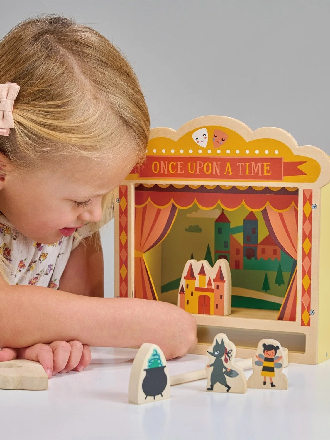 Wooden Tabletop Theatre Pretend Play Mentari