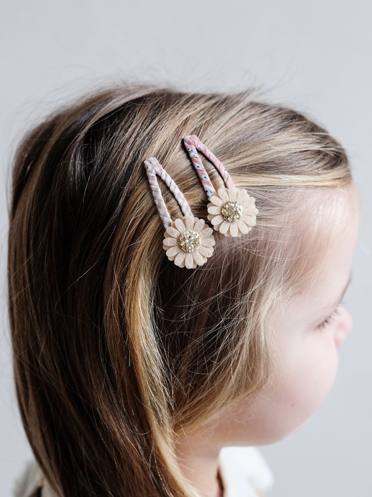Pink Daisy Clips Hair Accessories Mimi & Lula   