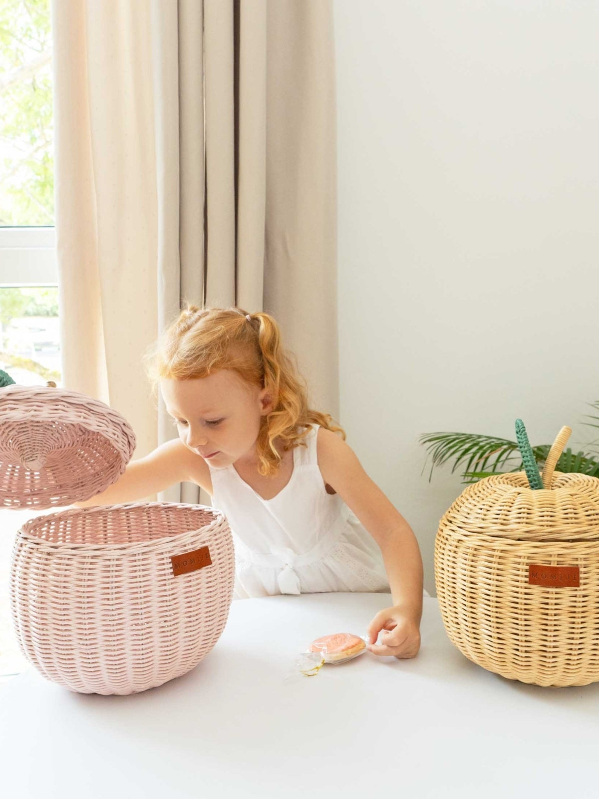 Small Apple Storage Basket - Pink Pretend Play Momiji