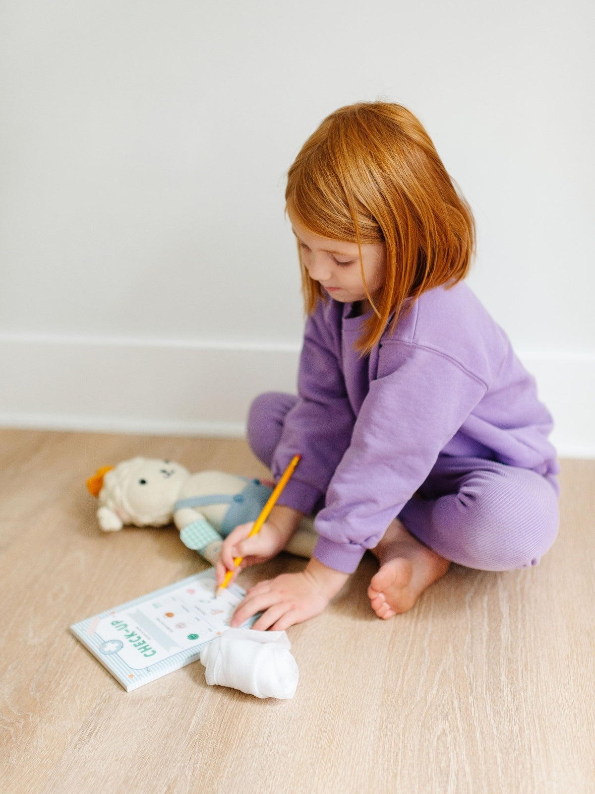 Pretend Play Bandages Tin