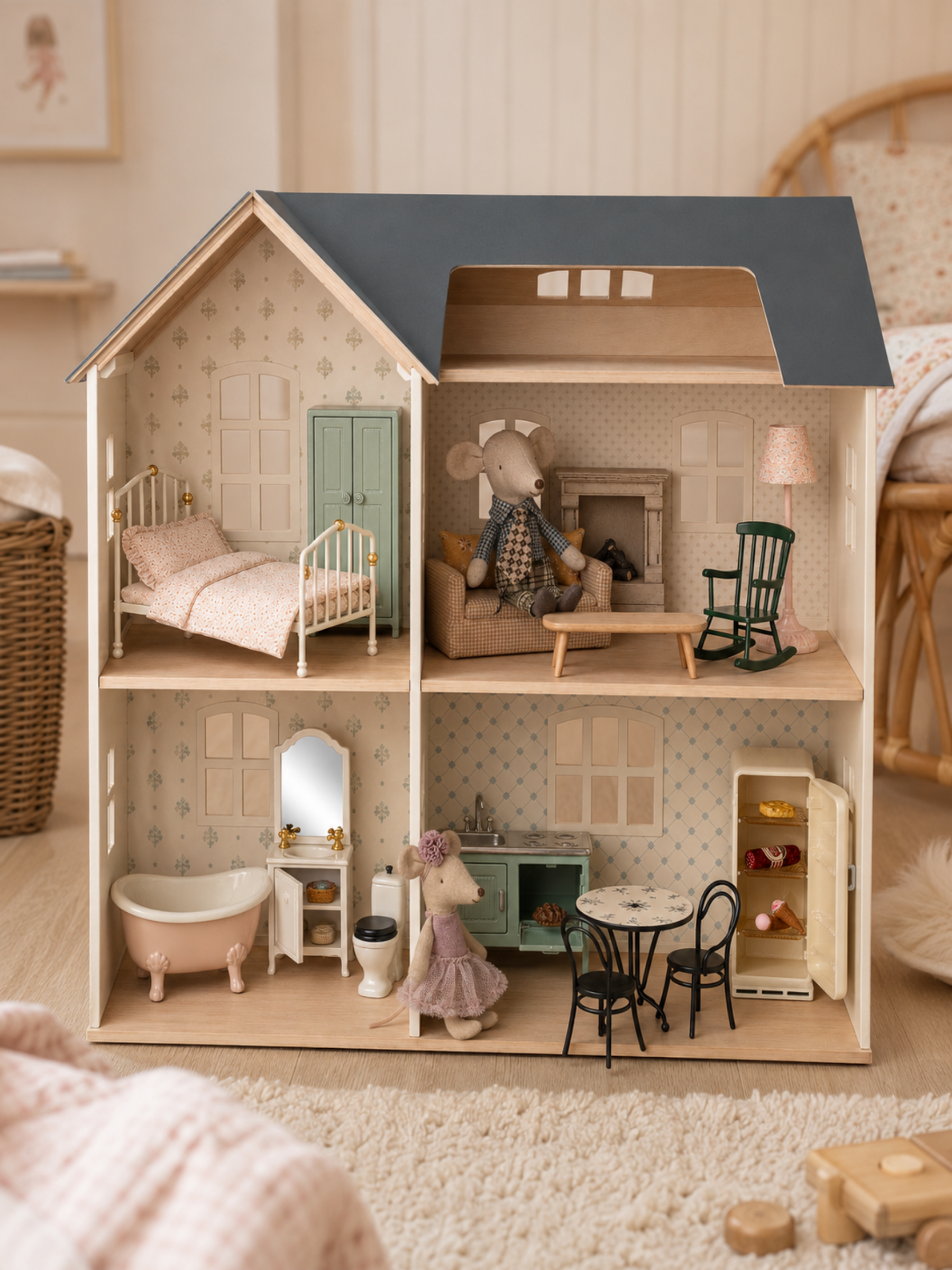 House of Miniature with Furniture Pretend Play Maileg