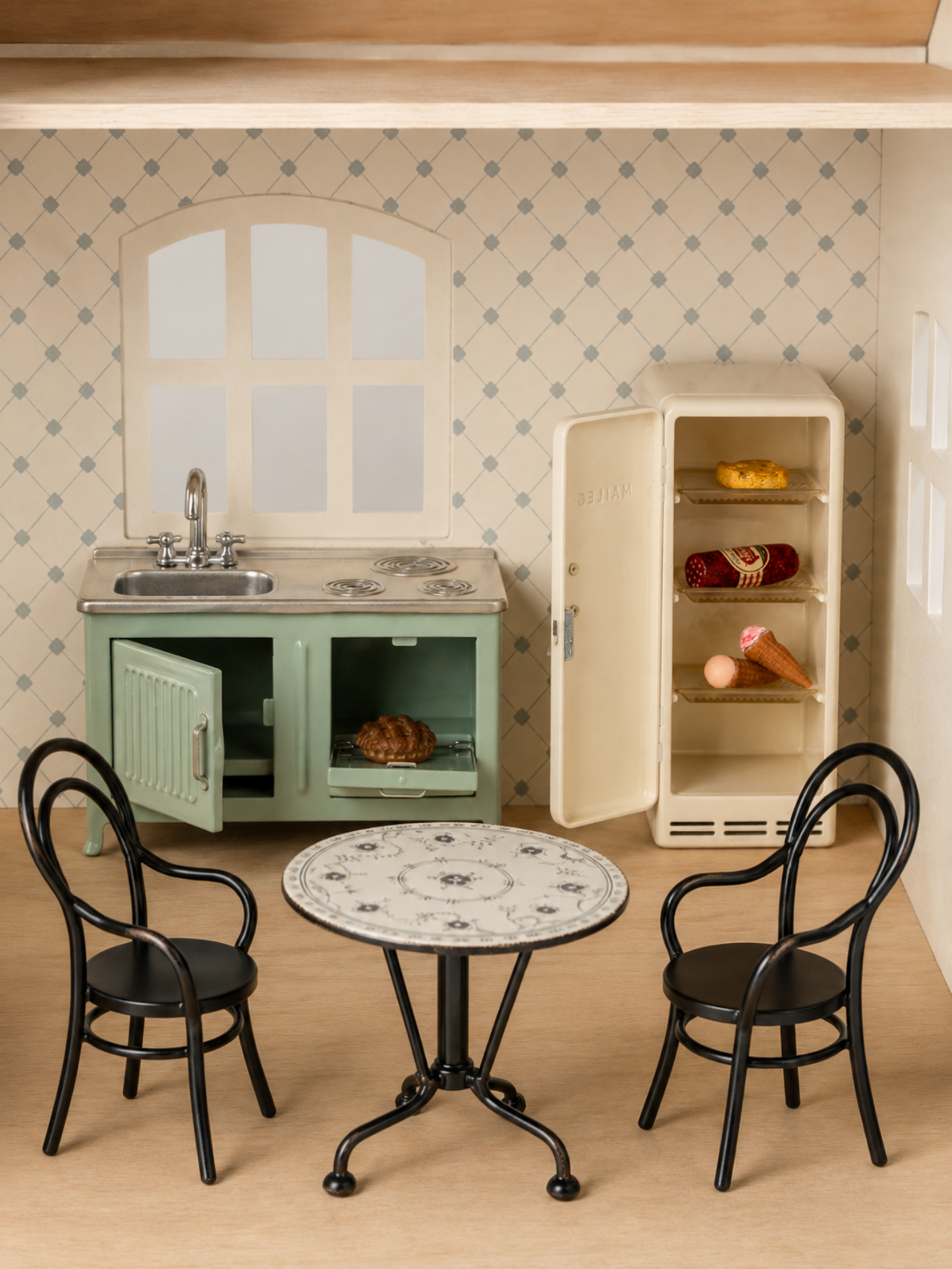 House of Miniature with Furniture Pretend Play Maileg