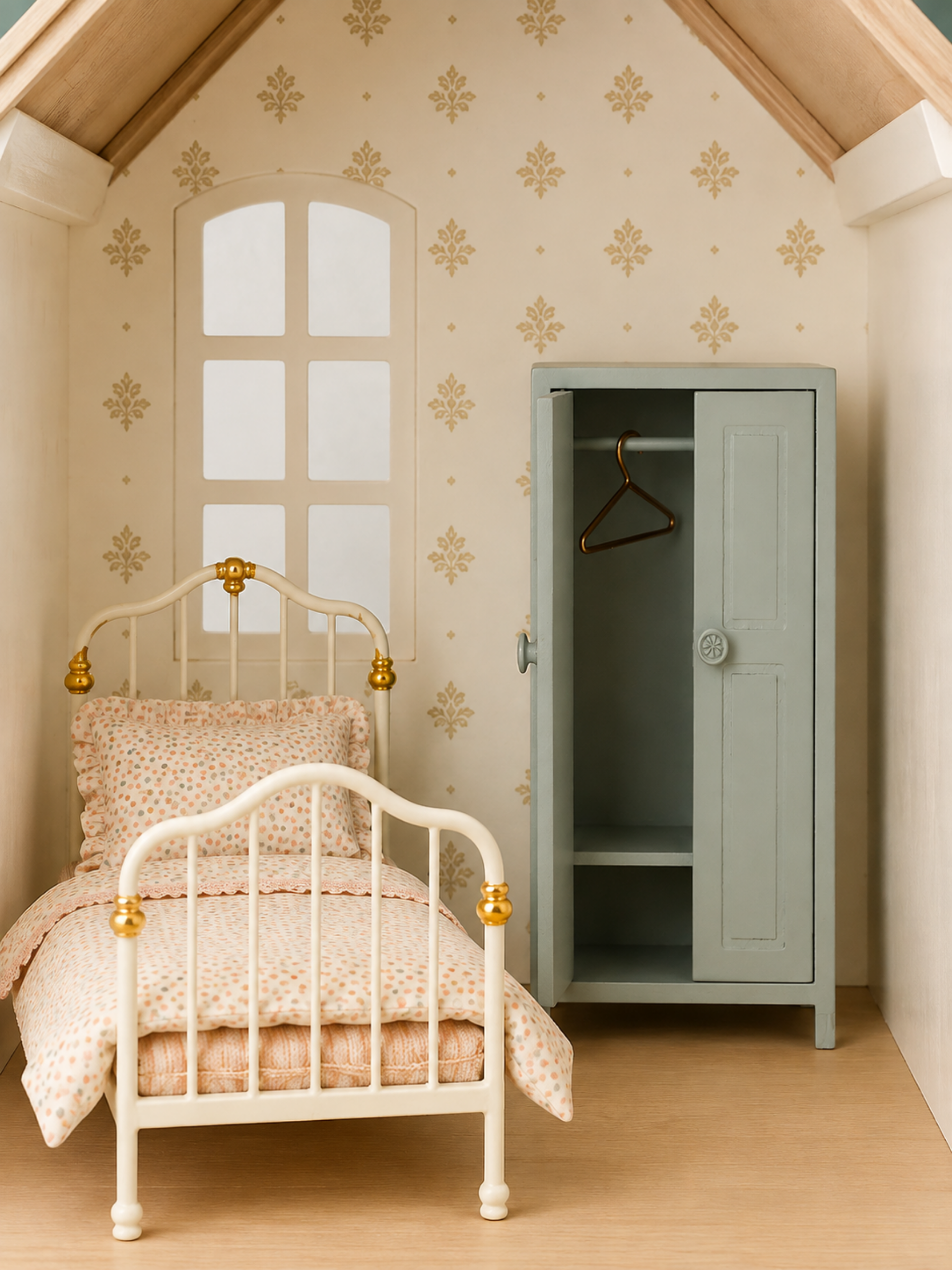 House of Miniature with Furniture Pretend Play Maileg