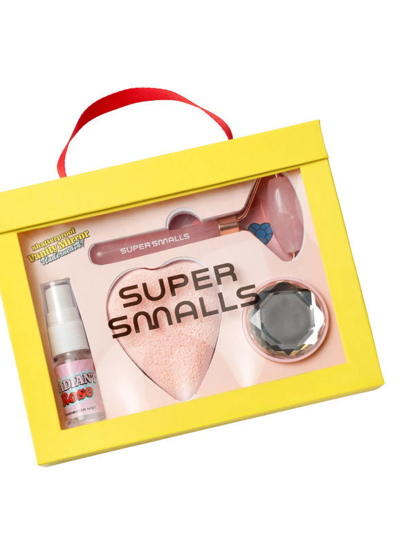 Mom's Beauty Starter Kit Pretend Play Super Smalls