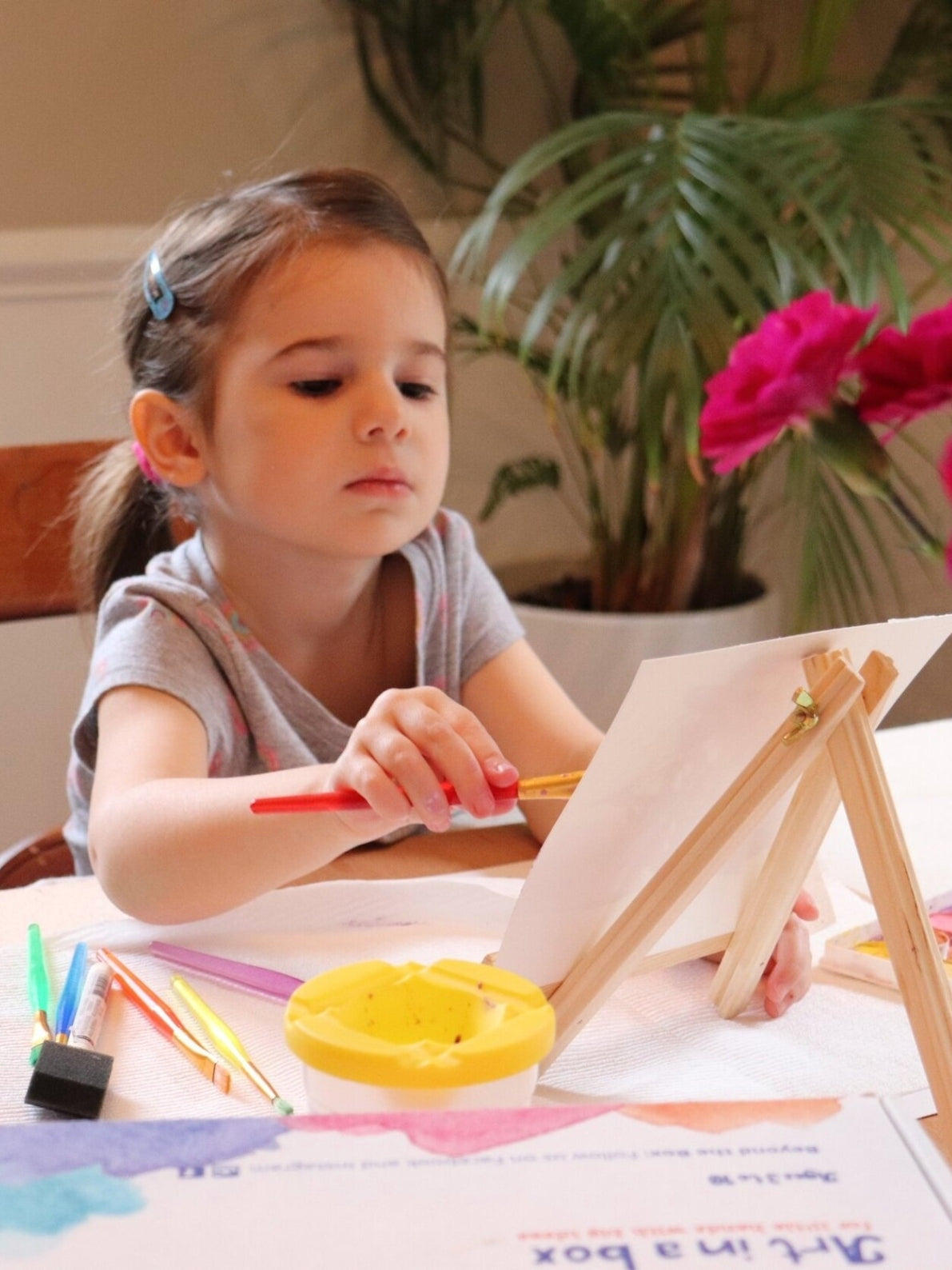 Painter Box Arts & Crafts Tiny Easel   