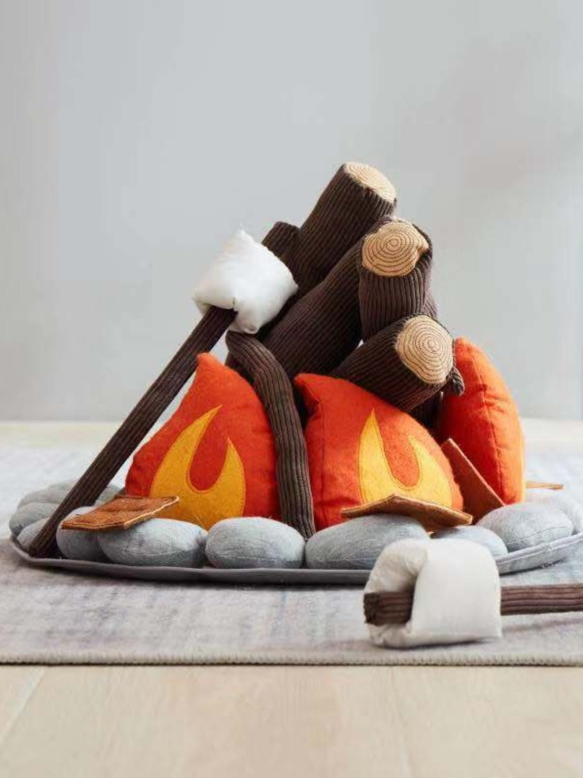 Campout Campfire & S'mores Pretend Play Wonder & Wise   