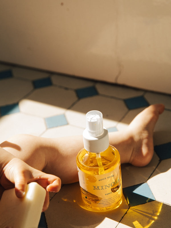 Dry Oil Bath & Body Minois   